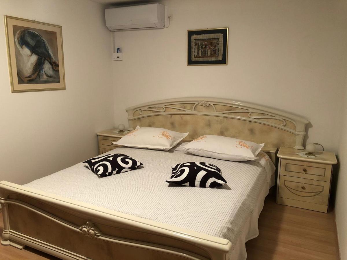 Apartment Danka Omiš Kültér fotó