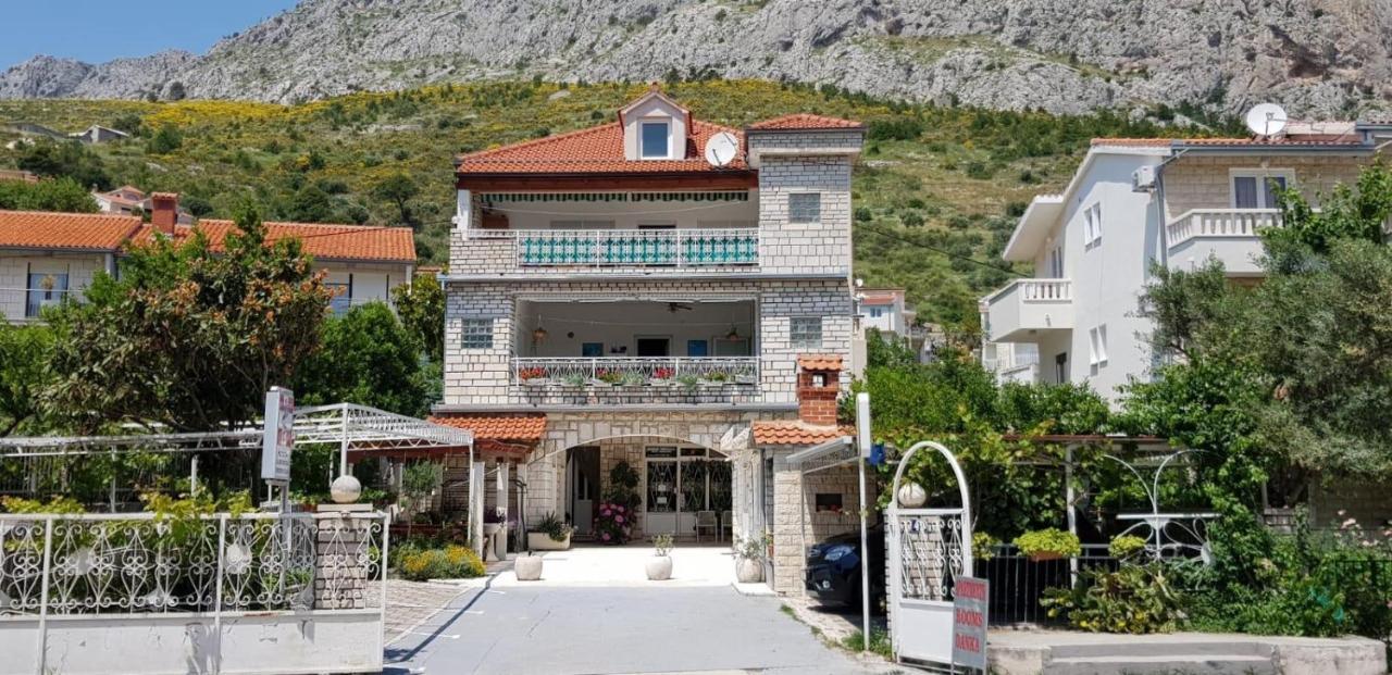 Apartment Danka Omiš Kültér fotó